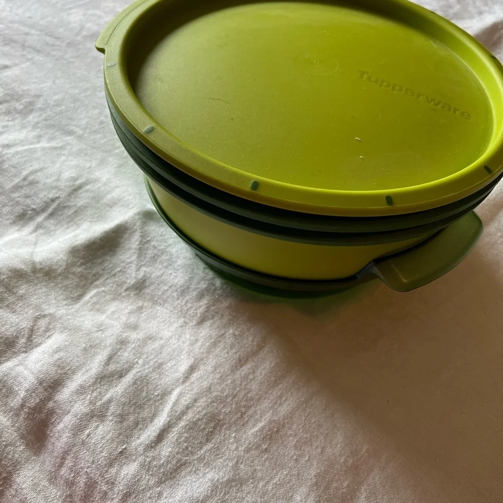 Tupperware Lime and Forest Green Steamer Set